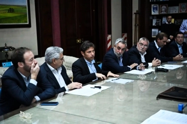 Kicillof reanudó el acto de “Municipios a la Obra” e integró a 36 municipios al programa