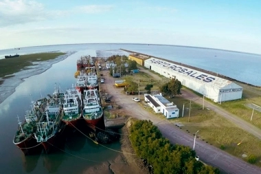 El Ministerio de Producción destinará 20 millones para modernizar el puerto de Coronel Rosales