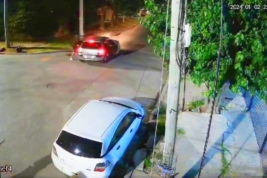 Le robaron el auto y cuando escapaban arrojaron a la beba de tres meses al pavimento