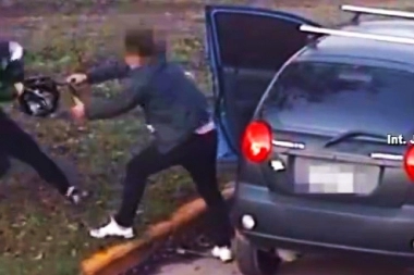 Violencia de género: detuvieron a un hombre que golpeó a la pareja y le sacó la cartera