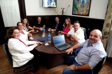 Golpe al oficialismo: senadores de la UCR + Cambio Federal no votarán el proyecto de indemnización laboral