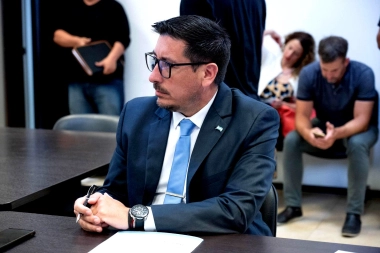 Diputado bonaerense presentó un proyecto para que la Primaria vuelva a durar 7 años y la Secundaria 5