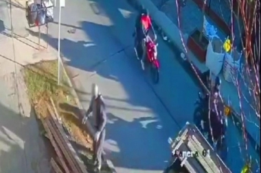 En Tres de Febrero, un obrero asustó y puso en fuga a motochorros que le intentaron robar