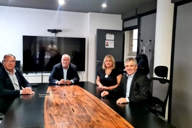 Para fortalecer la seguridad en General Arenales, Revilla recibió nuevas cámaras de vigilancia