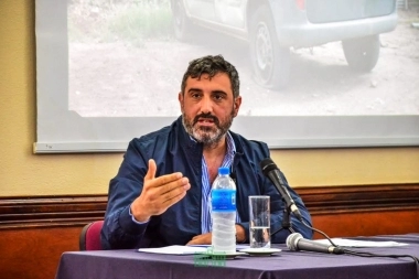 La nueva gestión de Rivadavia mostró que heredó un alto déficit, pero prometió pagar el aguinaldo