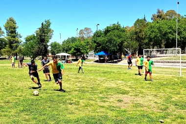 Con participación de distintos puntos de la Provincia, el Municipio de Rivadavia organizó una jornada de fútbol 5 para personas con discapacidad