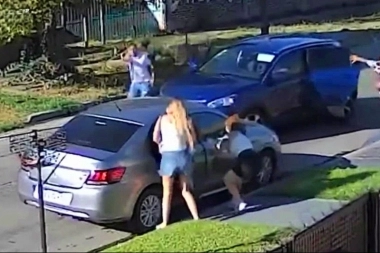 Dos mujeres fueron víctimas de un violento asalto y una fue arrollada por un Uber