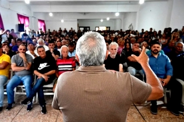 Zamora convocó a vecinos y dirigentes para la primera “Mesa de Resistencia” en Tigre