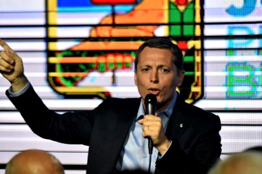 Gray llamó a los peronistas a “resistir” contra llegada de Máximo Kirchner al PJ bonaerense