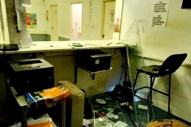 Furia en Morón: destrozaron la guardia de un hospital porque no fueron atendidos
