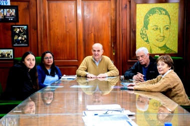 Zurro firmó un aumento salarial para municipales de Pehuajó y convocó a nueva reunión en septiembre