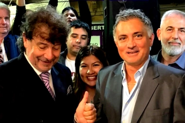 Baldazo de agua fría para LLA: así recibieron a Mollo y a Sebastián Pareja en San Martín