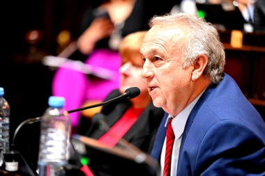 Libertarios dialoguistas quieren blindar las reglas electorales y prohibir cambios antes de las elecciones