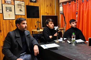 Lucía Gómez fue contundente y removió de su cargo a un funcionario de Chaves por falsificar documentos