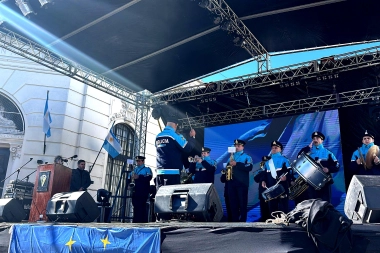 El Municipio de Adolfo Gonzales Chaves celebró sus 109 años con desfiles, fogones, feria y espectáculos