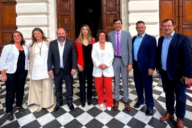 Tras la aprobación de la Ley Impositiva, senadores de la UCR+CF cuestionaron la gestión de Kicillof