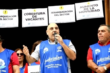 En tándem con los estatales, judiciales bonaerenses exigieron reapertura de paritarias