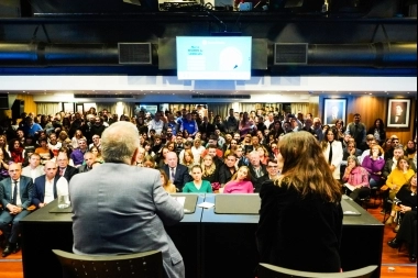 Con políticas de equidad, el BNA renovó su ampliación de licencias y de beneficios sociales