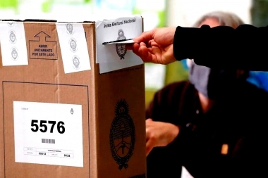 Cifras del mediodía: votó el 28% del padrón y superó la participación del 2021