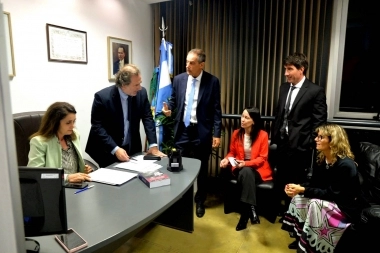 La oposición bonaerense rechazó el cambio “inconstitucional” del reglamento interno en Diputados