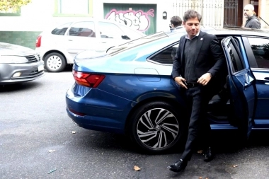 Kicillof y los gobernadores “anti-Milei” se agruparon para exponer la “falsa realidad” del gobierno nacional