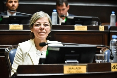 En tiempos de sequía: piden detalles a Kicillof sobre las normas de prevención de incendios