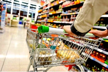 Datos del Indec: el costo de la canasta básica alimentaria subió 2,6 por ciento en agosto