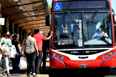 Intendentes reclamaron la distribución equitativa de subsidios al transporte público