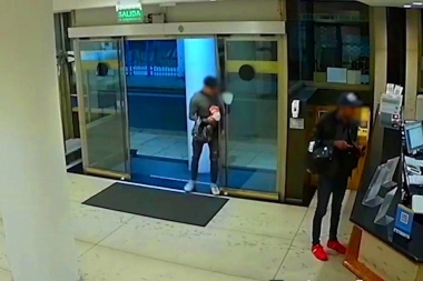 Un par de zapatillas y una huella digital, llevaron tras las rejas a ladrones especializados en hoteles