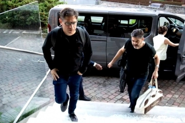 Kicillof retoma su gira por América Latina y asistirá a la asunción de la presidenta de México