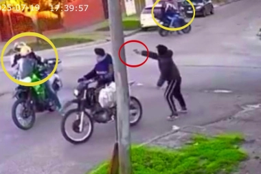 Motociclistas que viajaban con dos menores fueron robados por una manada de motochorros en Tres de Febrero