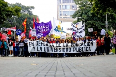 Para enfrentar el ajuste, estudiantes de todo el país realizarán una tercera Marcha Federal Universitaria