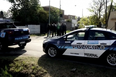La Policía Federal detuvo a dos efectivos de la Bonaerense por secuestro y extorsión