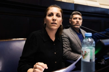 Moragues cruzó duro a Castello y lo calificó de “oportunista servil”