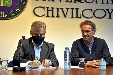 Katopodis y Britos firmaron varios convenios para el desarrollo de obras en Chivilcoy