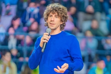 Andreotti lidera el ranking de gestión y es el intendente peronista con mejor imagen