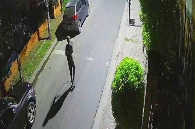 Más inseguridad en La Plata: solitario ladrón robó una casa dos veces en pocos días