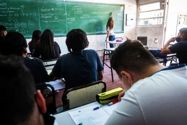 Fuerte denuncia: acusan al gobierno de Kicillof de recortar más del 50% del Fondo para Escuelas