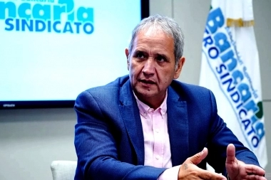 Bancarios acordaron aumento salarial de casi dos dígitos para el tramo enero-agosto