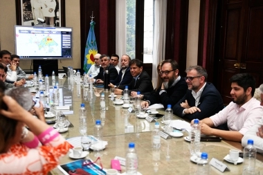 Kicillof encabezó una reunión de seguimiento de los subsidios energéticos del Gran Buenos Aires