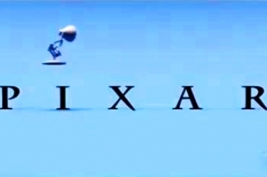 Como la "lámpara de Pixar", un ladrón aprovechó que el kiosquero dormía y le robó