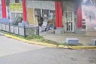 Salvaje robo en José C. Paz: tres sujetos mantuvieron cautiva a una familia y torturaron a la mujer