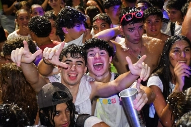 Con mucha concurrencia de público se realizaron las dos noches del Carnaval 2025 en Saladillo
