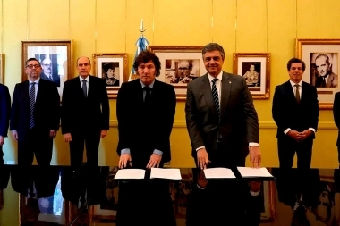 Jorge Macri acuerda con Milei y se hará cargo de subsidiar a los colectivos que circulen en CABA