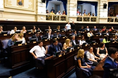 Diputados de la oposición criticaron el paro docente y apuntaron contra Baradel