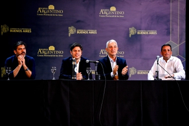 Kicillof habló ante su espacio: reivindicó a Trump, invitó a discutir el próximo proyecto del peronismo y defendió el desdoblamiento