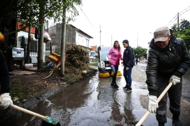 Mayra Mendoza resaltó la necesidad de concretar un Plan Integral Hídrico para Quilmes