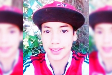 Un chico de 15 años quedó en terapia intensiva tras recibir un piedrazo en un partido de fútbol