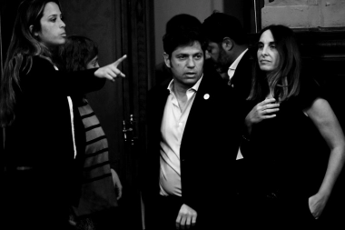 Para evitar su privatización, Kicillof estudia cuatro opciones para quedarse con Aerolíneas Argentinas