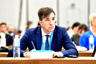 Para recuperar la “identidad” de la Provincia, intendente radical pidió desdoblar los comicios legislativos